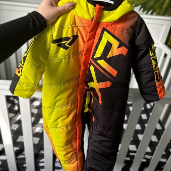 Baby FXR snowsuit - Picture 2 of 2